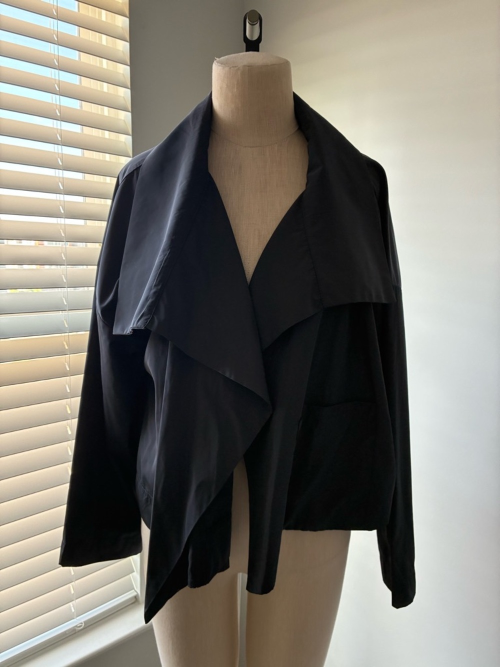 IC Collection Women's Asymmetrical Layering Crop Top Jacket